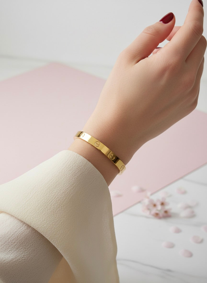 Classic Gold Plated Screw Design Bangle Bracelet