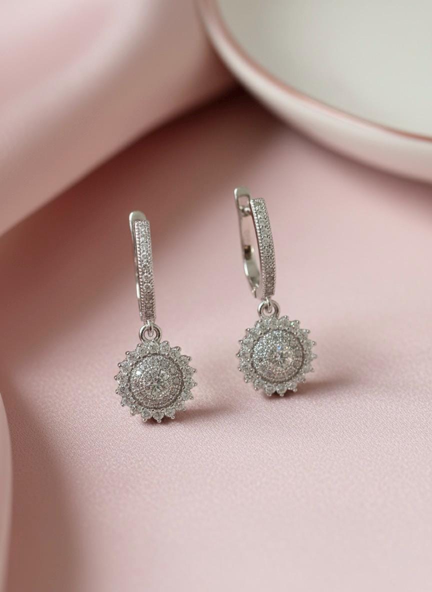 Handmade Elegant 925 Sterling Silver Pendant & Earrings Set