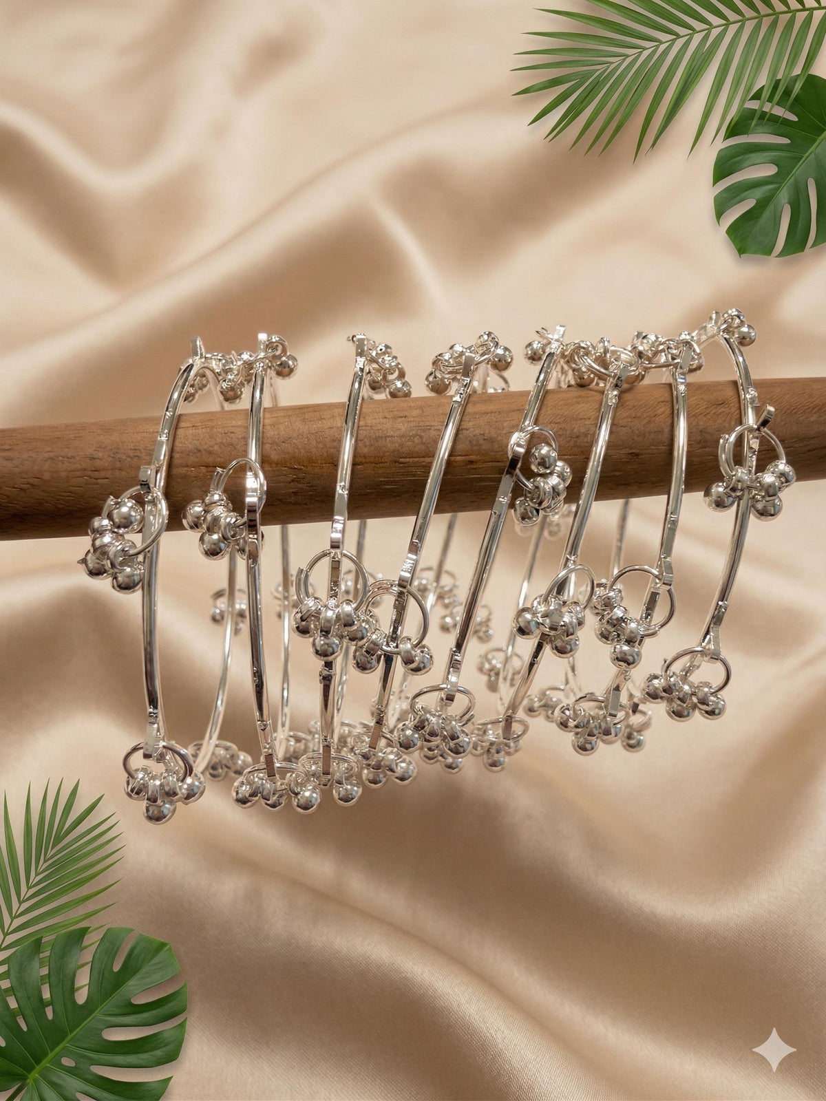 Silver Tone Kashmiri Bangles – Set of 4
