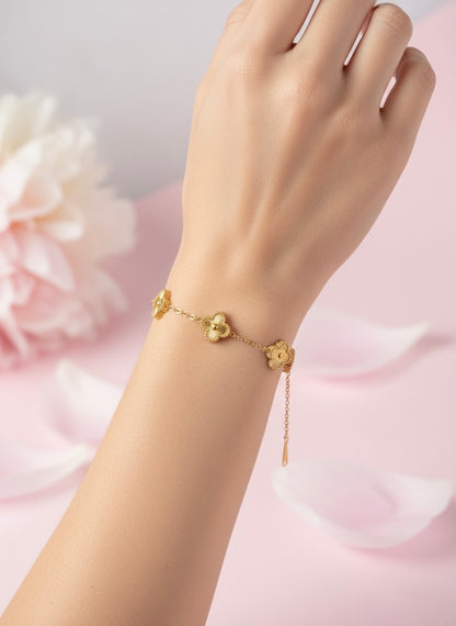 Gold Plated Clover Design Chain Bracelet