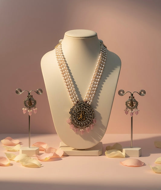 Royal Pearl Temple Jewellery Set