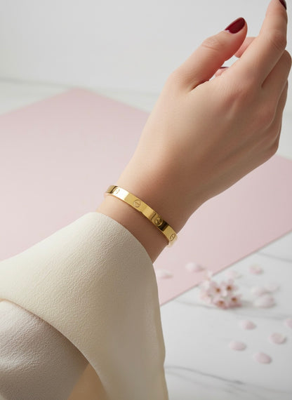 Classic Gold Plated Screw Design Bangle Bracelet