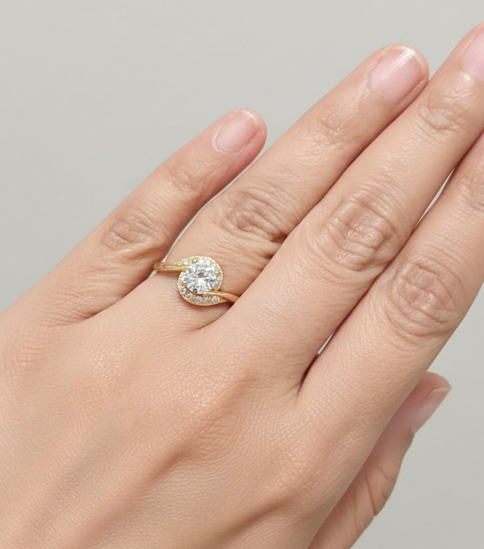 Adjustable Swirl Solitaire CZ Ring – Gold Finish