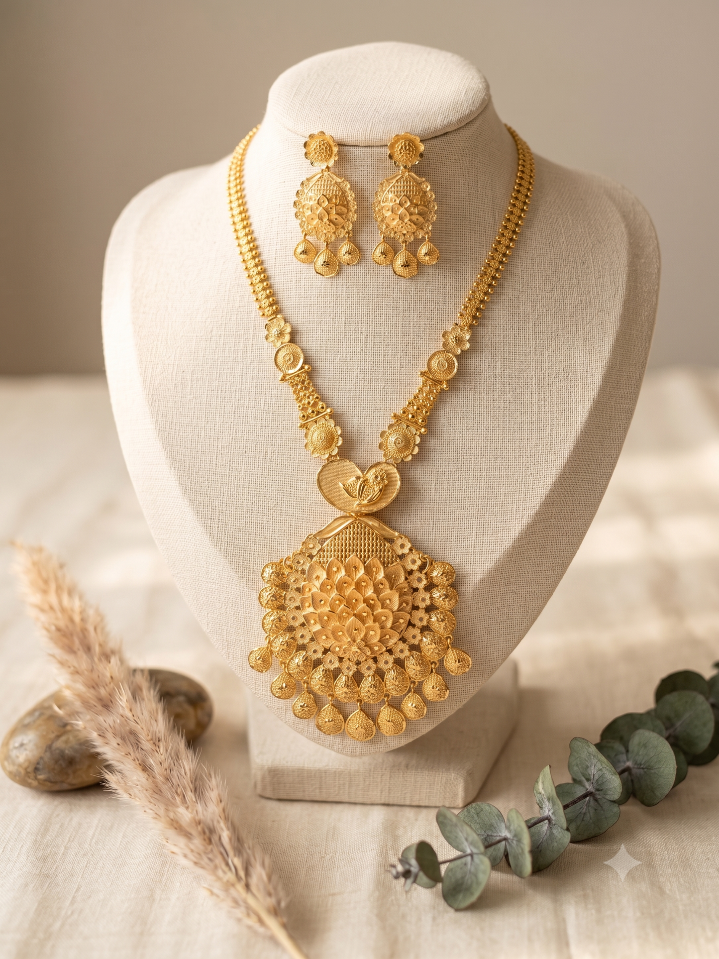 Gold Tone Statement Necklace & Earrings Set