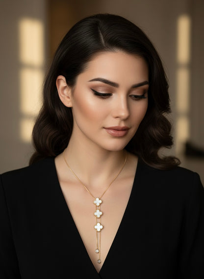 White Clover Long Necklace – Elegant & Timeless Beauty