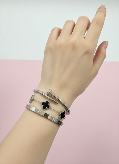 Luxury Clover & Bangle Bracelet Set – Silver Finish