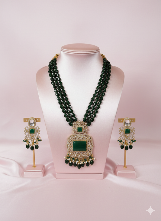 Emerald Green Square Kundan Pearl Necklace Set
