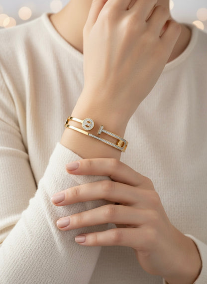 Key & Circle Crystal Bangle Bracelet – Luxury Gold Finish