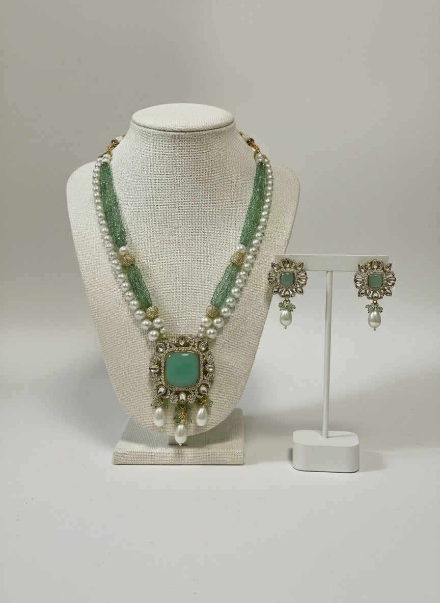 Mint Green & Pearl Layered Necklace Set