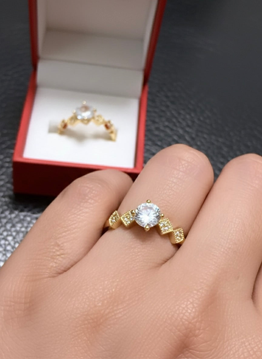 Adjustable Zig-Zag Solitaire CZ Ring – Gold Finish