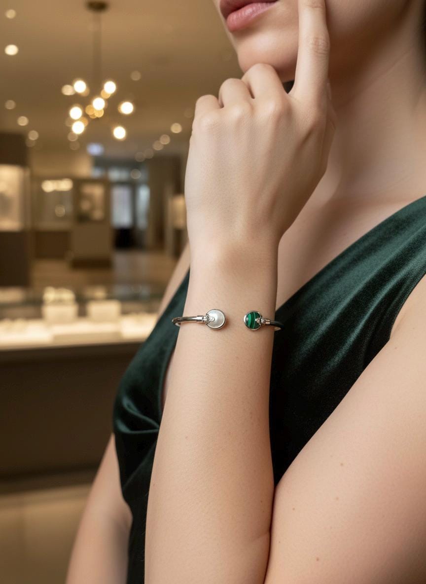 Handmade 925 Sterling Silver Malachite & Mother-of-Pearl Open Bangle